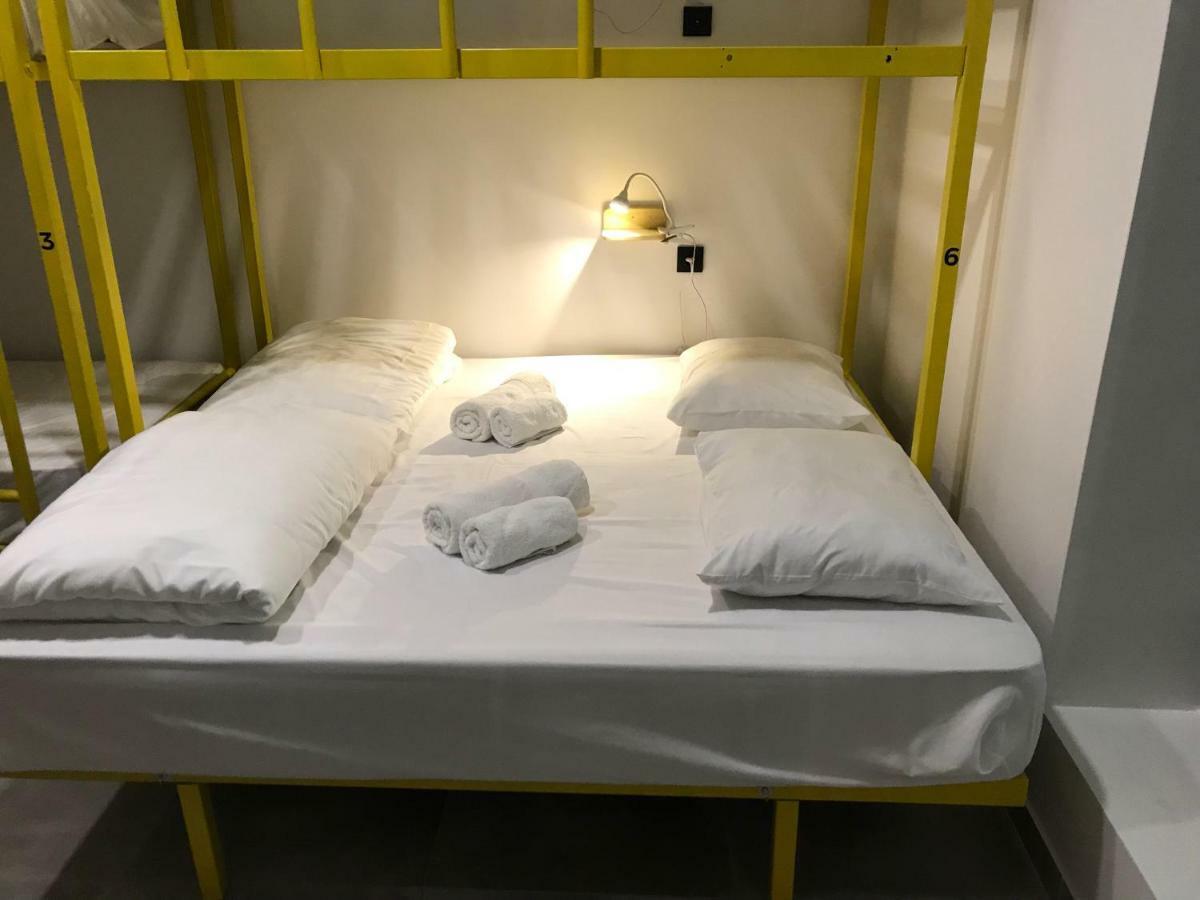 Duck Hostel Yerevan Ngoại thất bức ảnh